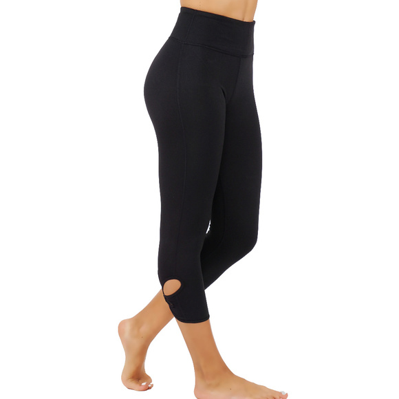 Mono B Pants - Yoga leggings capri lenght with cutouts